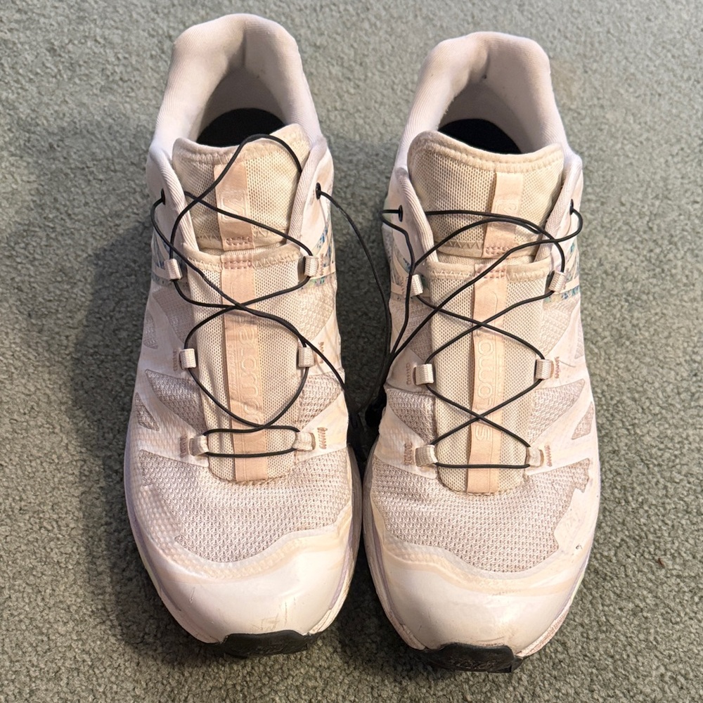 Salomon Women's White and Pink Athletic Shoes